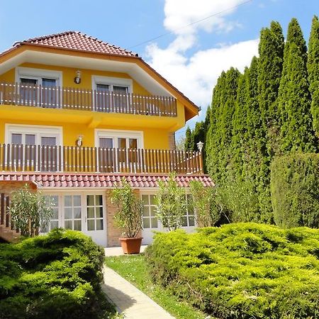 Magyar Apartmanhaz Iv. Zalakaros Exterior photo