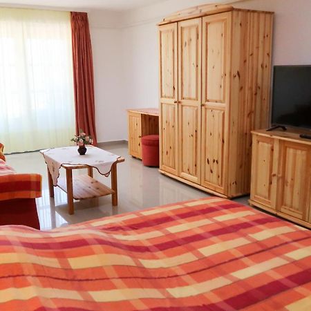 Magyar Apartmanhaz Iv. Zalakaros Exterior photo